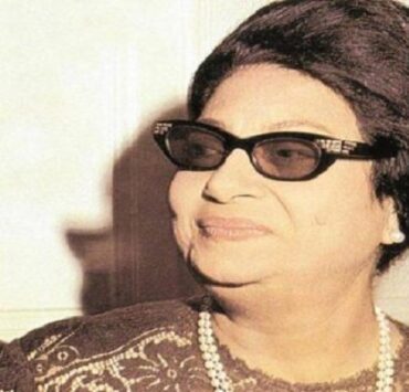 رحلات طيران للرجال فقط.. عندما احترفت أمريكا تسليع النساء الطيران