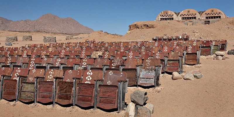 سينما نهاية العالم في سيناء بين الحلم الجميل والواقع المٌحبط سينما نهاية العالم
