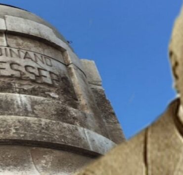 عودة تمثال ديليسبس