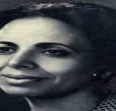 عن خواتيم سورة البقرة .. لماذا اعْتُبِرَت آخر 76 كلمة فيها هدية من السماء للأمة المحمدية نعمات أحمد فؤاد