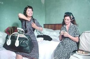 نجلاء فتحي.. الجسد الذي تخلى عن الإغراء لتجسيد معاناة المرأة المهمشة نجلاء فتحي