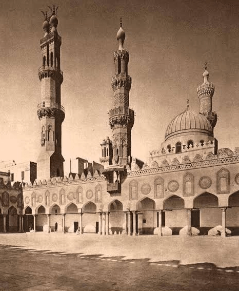 المعلم ميخائيل البتانوني .. قبطي تعلم في الأزهر ليلحن للكنيسة الجامع الأزهر