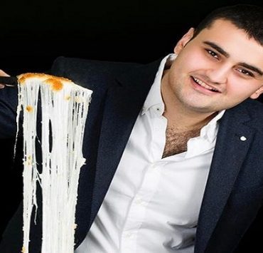 كيف ضاعت الفرصة الوحيدة لأن يكون أمل دنقل ممثلًا سينمائيًا؟ بوراك