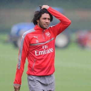 محمد النني .. للدفئ آثارًا جانبية محمد النني