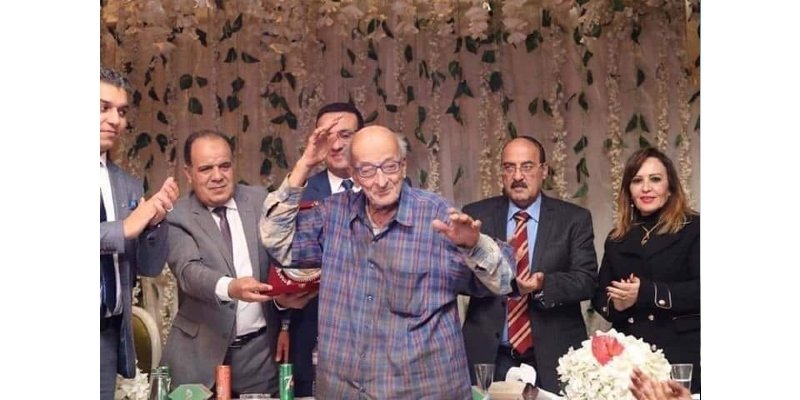 تكريم المحترم دكتور محمد مشالي إهانة للطب المصري!! ................