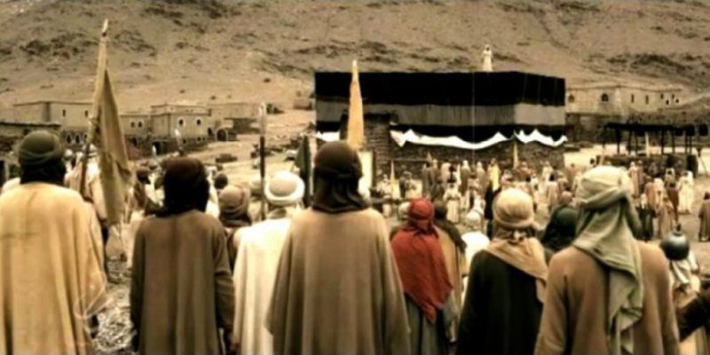 الرسول يأمر مطلقة بقضاء عدتها لدى رجل غريب .. ديننا الذين أخفوه عنا الرسول رسول