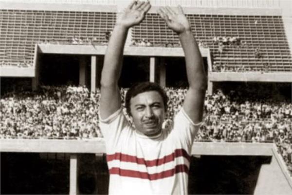 أنا وصديقي “الأبيض” ؟سألنا حسن شحاتة: لماذا تشعر جماهير الزمالك بالاضطهاد؟ حسن شحاتة