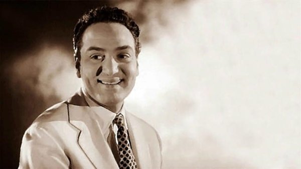 كيف أنقذ نجيب محفوظ الفنان محمد فوزي من الإفلاس؟ نجيب محفوظ