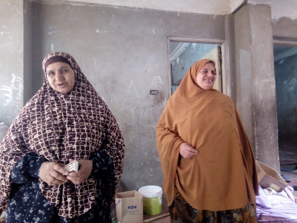 القلب في مكة والروح تهوى آيات الله.. حكاية “الشيخة زينب” مُحفظة القرآن بالشرقية القلب