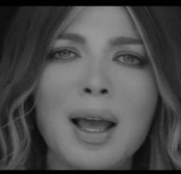 وقائع تاريخية..لماذا تمطر السماء سمك وثعابين وضفادع؟ أنغام