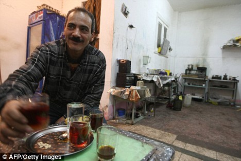 كان صوفيًا ومتدينًا..شهود عيان يروون حكاية طبيب نازي مجرم عاش متخفيًا في القاهرة نازي