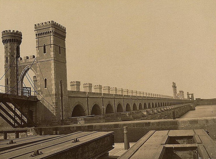 مصطفى محرجمي ومحمد مظهر .. صداقة أسست القناطر القناطر الخيرية القناطر الخيرية