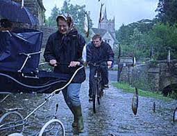 وقائع تاريخية..لماذا تمطر السماء سمك وثعابين وضفادع؟ وقائع