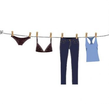 طقس ديني وبديل للنقود..لماذا حرمت الكنيسة تناول الشوكولاتة؟ قضايا المرأة وطريقة نشر ملابسها الداخلية .................................