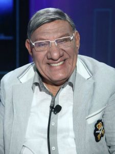 “امك اسمها ايه ؟” .. “أروش” سؤال صحفي في مطلع الألفينات .. وهذه إجابات وردود أفعال النجوم امك