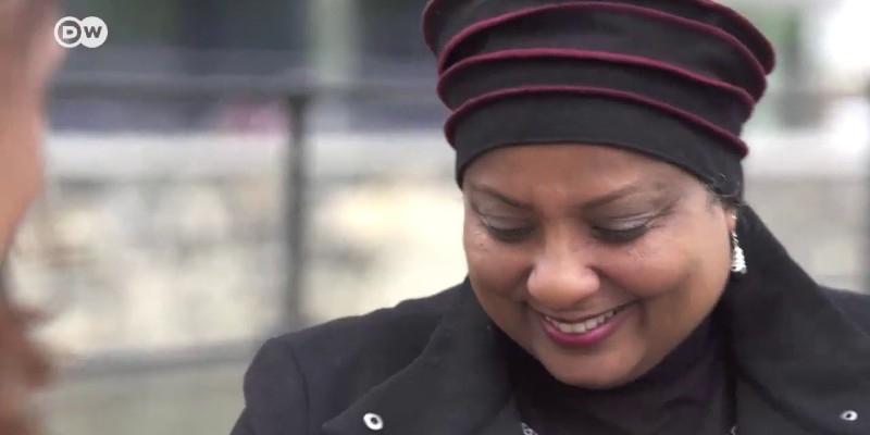 حبيبة الهنائي