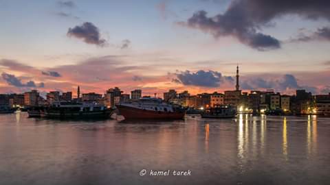 كامل طارق .. فنان بدرجة إنسان يحلم بالوصول للعالمية بصور البسطاء من صور كامل طارق