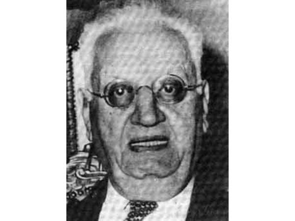 الشيخ سلامة حجازي زعيم المسرح العربي (4) أيامه الأخيرة وتفاصيل جنازته جورج أبيض