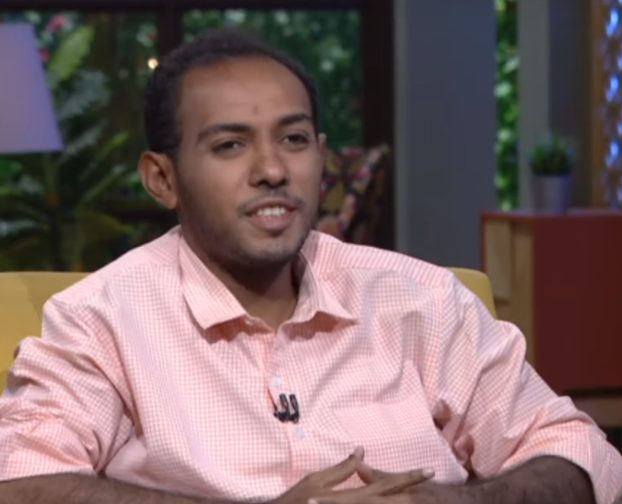 كراكيب تذكرنا بقيمة الأشياء .. متحف الشارع واضعًا حدودًا لـ”الروبابيكيا” أحمد حامد صاحب متحف الشارع