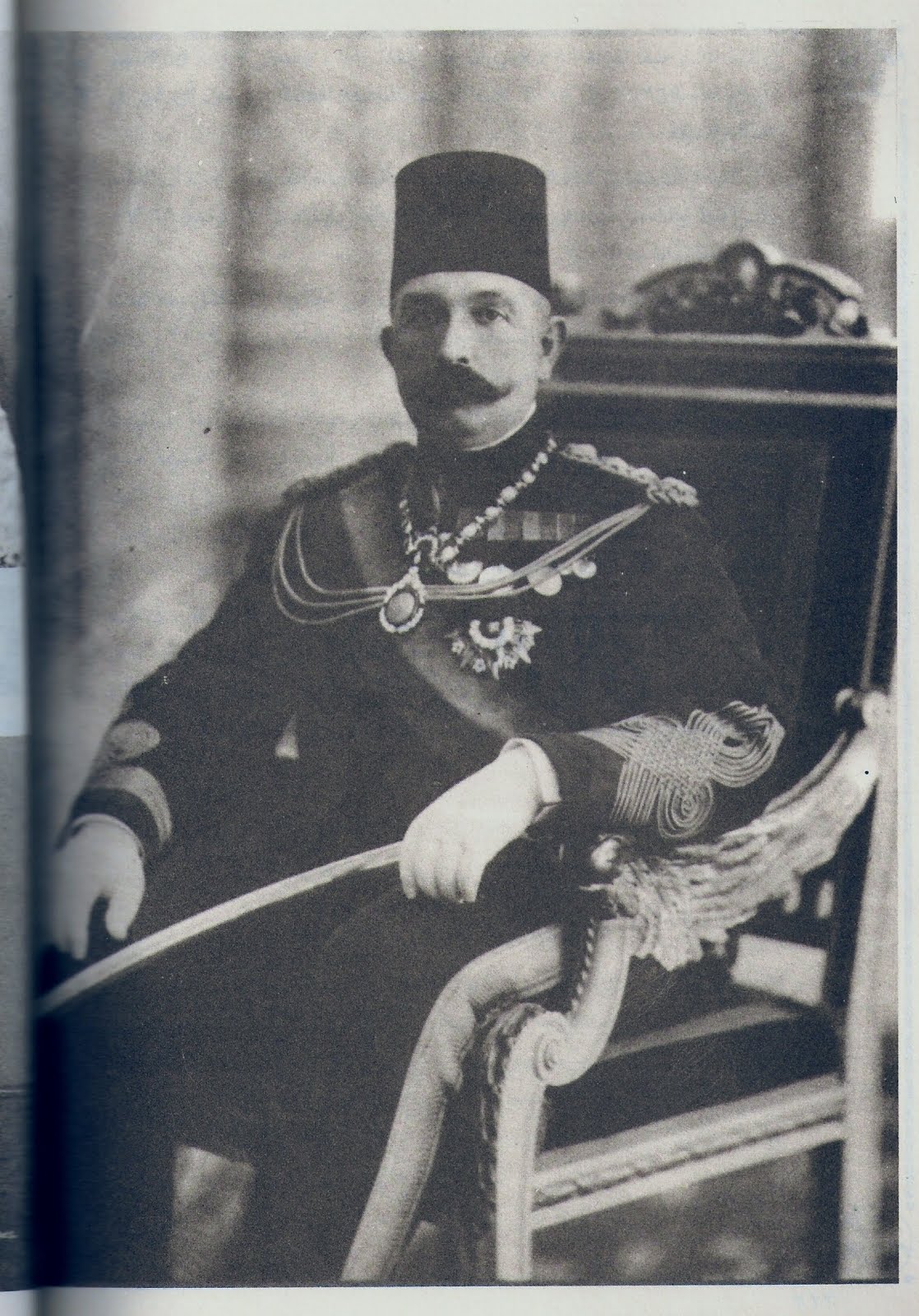 استطلاع هلال رمضان في مصر “بدأ مع يمني وعباس يجعله بدار الإفتاء” عباس حلمي الثاني