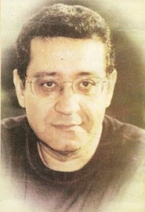 أكان لابد أن تضيئ النور يا لينين؟ لينين