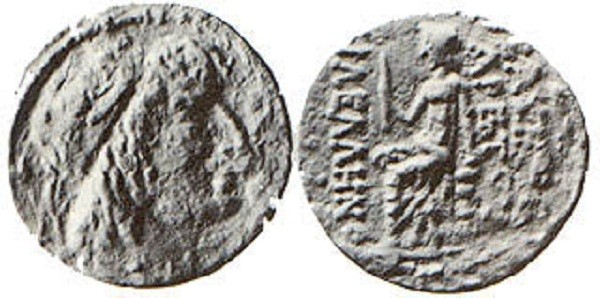 ما خبأته خزنة الأنباط في بترا “ثلاثية السياسة و الحرب مع إنديانا جونز” نقود نبطية فضية من عهد حارثة الثالث