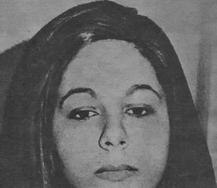 حين ذهبت هبة سليم بطلة الصعود إلى الهاوية لحبل المشنقة مبتسمة هبة سليم