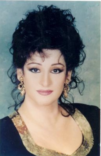 شائعة في التاريخ العسكري لمحمد حسني مبارك “لها صلة بعبدالله غيث ووردة” وردة الجزائرية