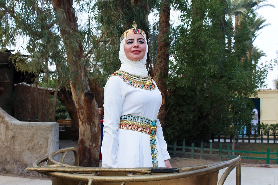 شاهد بالصور : أول حفل زفاف على الطريقة الفرعونية حفل زفاف على الطريقة الفرعونية