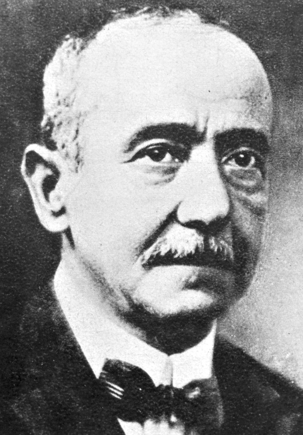 الشيخ سلامة حجازي زعيم المسرح العربي ورائده (3) | من الشعر إلى اسكندر فرح الشاعر أحمد شوقي