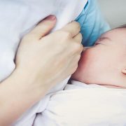 الرضاعة الطبيعية