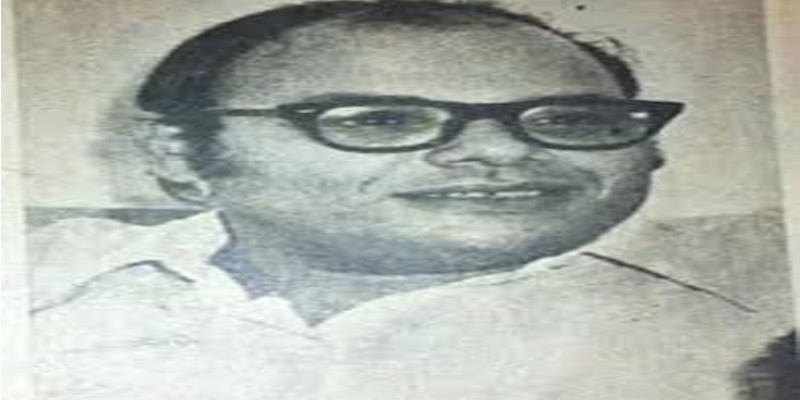 “مش حوار” وأيمن بهجت قمر .. كيف يعاني كل صاحب نخوة في مصر أيمن بهجت قمر ..................................................................