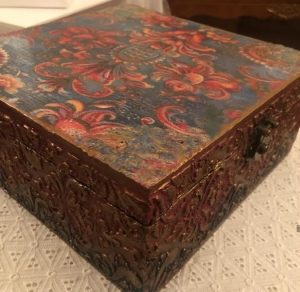 شهيرة شاهين مصممة الديكور التي تعكس وجوه المرأة المصرية بأعمالها شهيرة شاهين