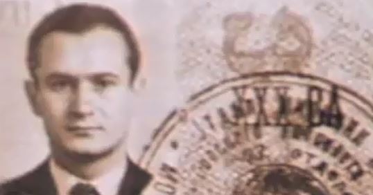 حين تكون المؤامرة أيدولوجيًا أعنف من حروب البيولوجيا “تاريخ نظرية يوري بيزمينوف” يوري بيزمينوف