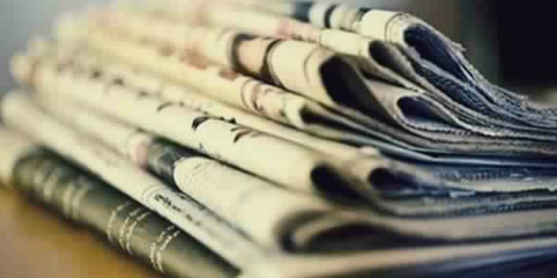 قصتان في حب الصحافة قصتان في حب الصحافة .....................................................