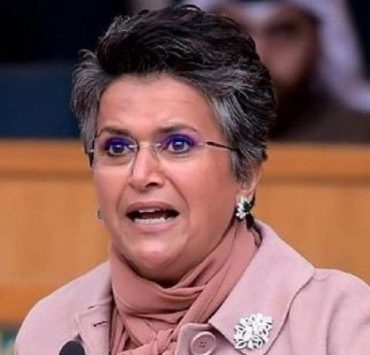 صفاء الهاشم حتى لا ننسى .. لماذا لاتقرأ صفاء الهاشم تاريخها الصغير