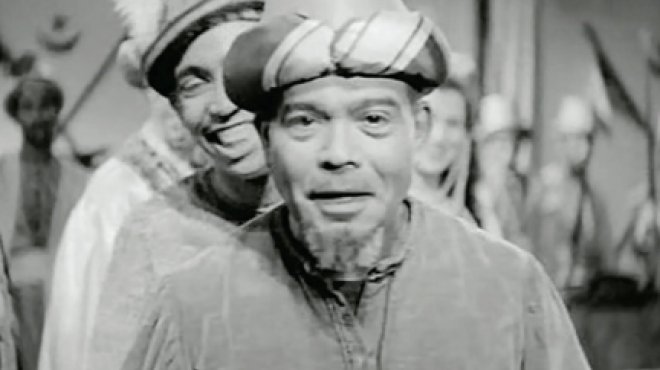 إلى كل فنان كوميدي .. إليك دليل علي الكسار لإضحاك الناس الضحك