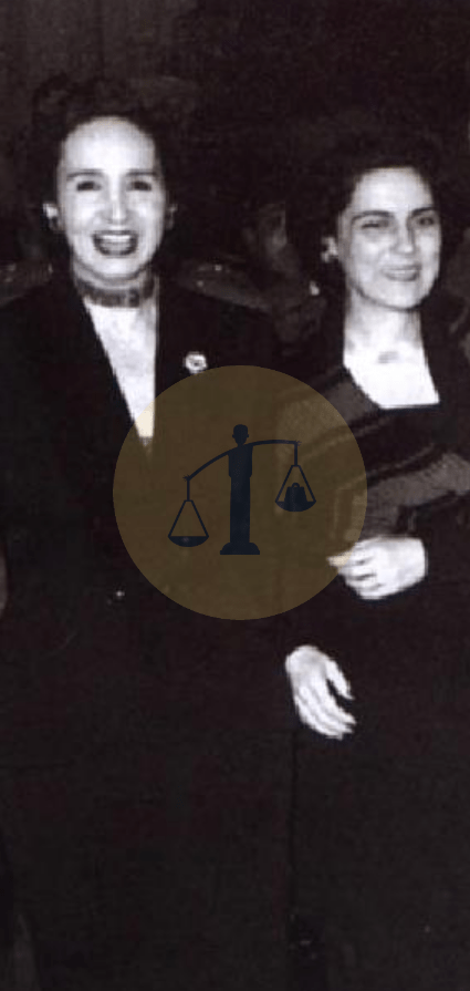 “تاريخ مصر بين وبائين” (5-7) | دور المرأة زمن الكوليرا وأيام كورونا من سيدات الهلال الأحمر