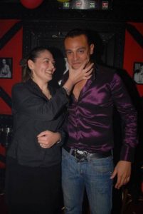 نيفين مندور..الحسناء الوسيمة”أم غمازة” التي أتلفها الكوكايين نيفين مندور