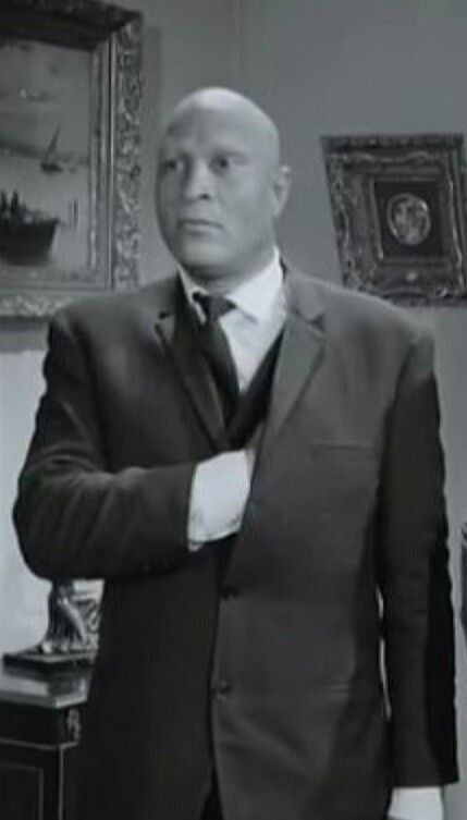 بين لقمة القاضي وصاحب أشهر صلعة سينمائية لقمة القاضي