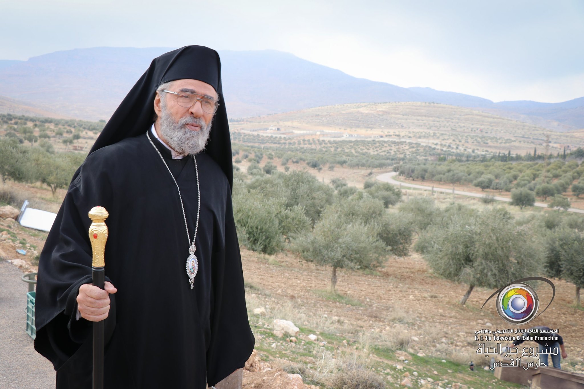 مسلسل حارس القدس “دراما تاريخية ذات إيقاع هادئ قليلاً وعيبين في 4 حلقات منه” رشيد عساف في شخصية المطران كابوتشي