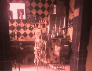 رغم الحظر .. شيشة ومخدرات ونكت عن كورونا في أحد مقاهي فيصل كورونا