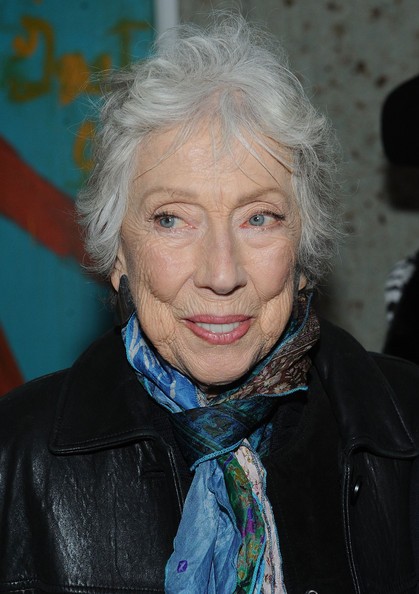 بحكم المحكمة.. ” والتر كين ” الرسام الأول عالميًا مبيعرفش يرسم والتر كين