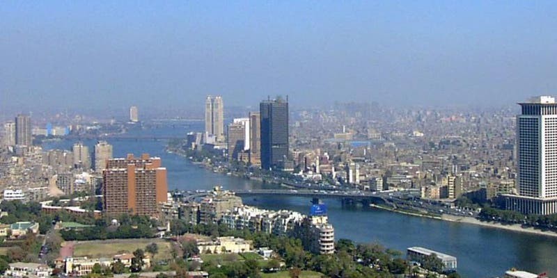 مصري وشامي وحجازي ............................... وأنا ع الربابة بغني