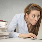 حقائق لا تُصدق.. لو رحت القمر هتطول والإخطبوط عنده 9 "أمخاخ" والزرع بيصرخ