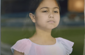 في إعلانات”زين”..كم هو مذهل ما تقصه علينا هبة مشاري حمادة إعلان زين 2020