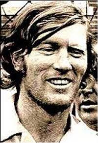 “بول جون نولز”.. رفضت حبيبته الزواج منه فتحول لـ “قاتل محترف”! قاتل