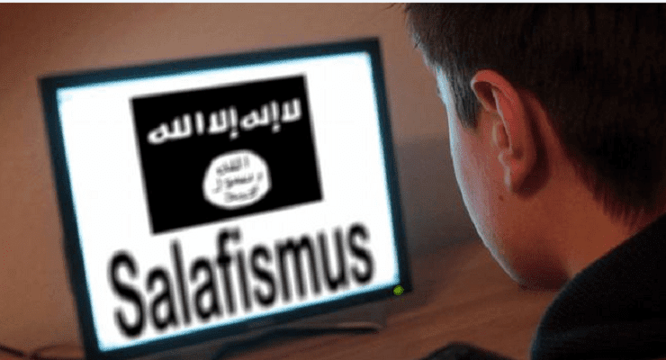 فقه الأدمن..ماذا يحدث في جروب"فتاوى معاصرة" على فيسبوك؟ مسخرة الفتوى