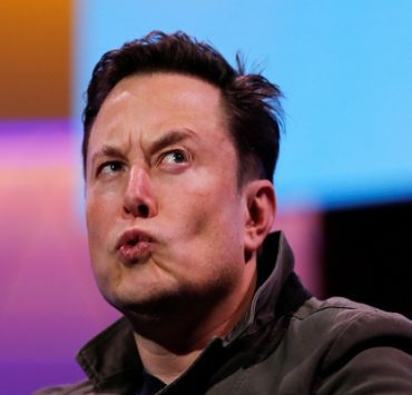 يوميات غرائب رمضان زمان (11) حين تسببت “عضة فأر” في قتل عائلة بأكملها إيلون ماسك