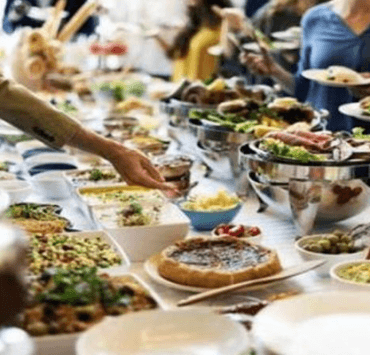 بسبب بروميثيوس .. قصة عقاب زيوس للبشر كما يرى الإغريق “الجزاء بالنساء” الولائم